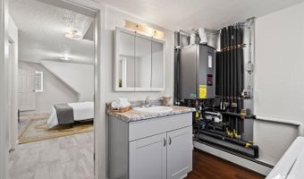 943 E 12th Ave #6, Anchorage, AK 99501