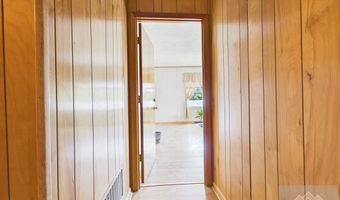 316 N State St, Athens, WV 24712