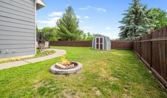 550 Mckinley St, Anoka, MN 55303