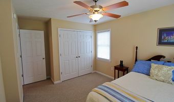 207 Sunnydale Ave, Appomattox, VA 24522