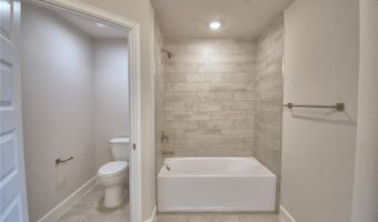 4422 JUNEBERRY Dr, Auburndale, FL 33823