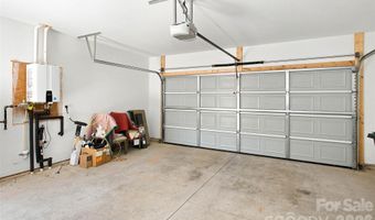 26 Walnut Springs Dr, Asheville, NC 28804
