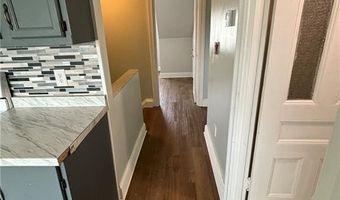 1536 Cranston St 3, Cranston, RI 02920