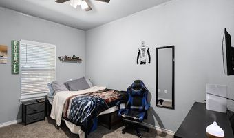 207 N Hubbard St, Alvord, TX 76225