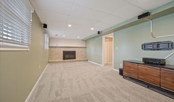 3069 HANSON St, Cheyenne, WY 82001
