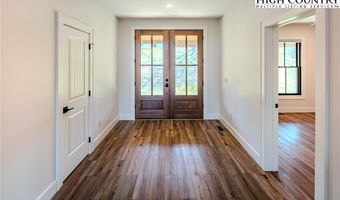 5141 Andy Hicks Rd, Banner Elk, NC 28604