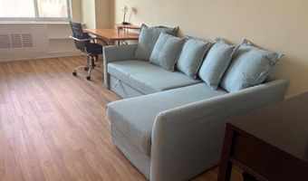 1121 ARLINGTON Blvd 526, Arlington, VA 22209