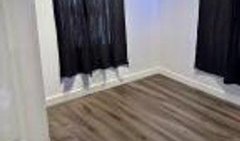 6 2ND St, Barnegat, NJ 08005