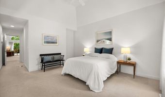 9 Blue Meadow Ct 9, Bourne, MA 02532