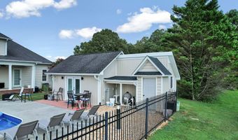 150 Hunters Way, Benton, TN 37307