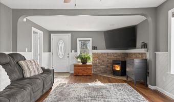 22 Lane St, Bangor, ME 04401