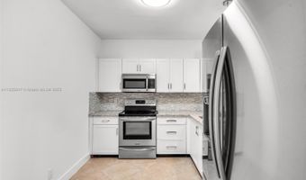 21160 Mainsail Cir H12, Aventura, FL 33180