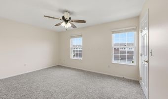 1075 Shady Lake Dr, Columbus, OH 43228