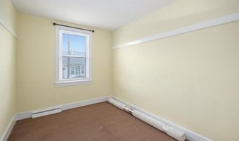 120 W 2ND St, Alburtis, PA 18011
