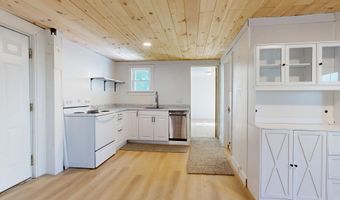 4 Monroe St, Augusta, ME 04330