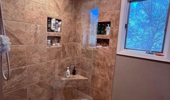 50 Whippoorwill Ln, Batesville, AR 72501