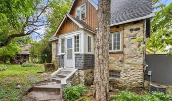 148 Wildwood Rd, Algonquin, IL 60102