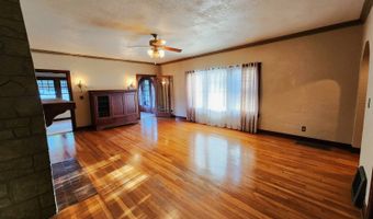 303 N Bluff Ave, Anthony, KS 67003