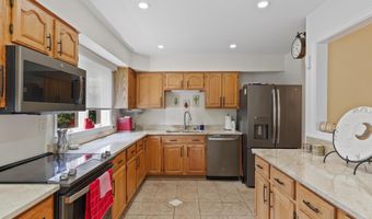 626 N PAYNE St, Alexandria, VA 22314