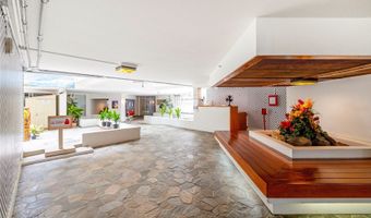 2463 Kuhio Ave 607, Honolulu, HI 96815