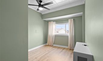 2703 Burham St, Airville, PA 15203