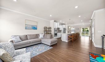 12452 SEA OAKS Ln 5, Berlin, MD 21811