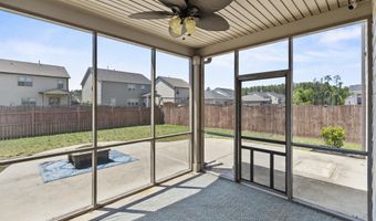 558 Sterling Ponds Dr, Blythewood, SC 29016