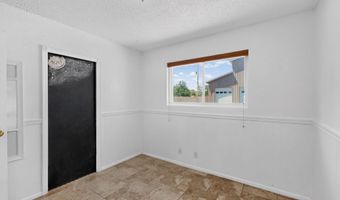 855 Foxcroft Loop, Bosque Farms, NM 87068