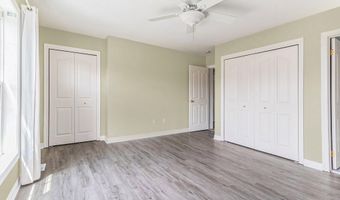 1017 Bluestem Ln, Ann Arbor, MI 48103