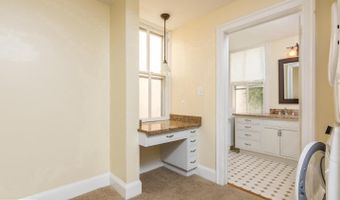 151 DUKE OF GLOUCESTER St, Annapolis, MD 21401