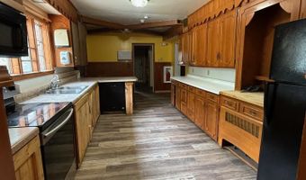 521 ELM St, Wisconsin Rapids, WI 54494