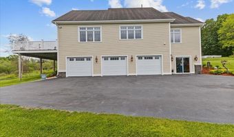 11 Millstone Blvd, Barre, VT 05641