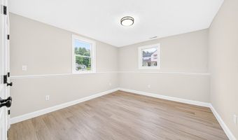 6 Mchugh Ave, Billerica, MA 01821