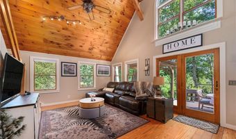 128 Vine St, Coventry, RI 02816