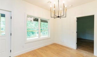 4 Lauder Cir, Bella Vista, AR 72715