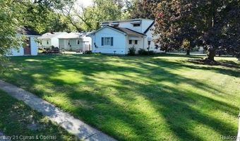 17116 Russell Ave, Allen Park, MI 48101