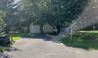 48 Burr St, Barnegat, NJ 08005