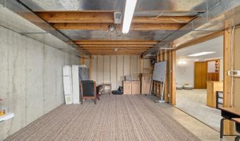 1251 TOMAHAWK Rd, Cheyenne, WY 82009