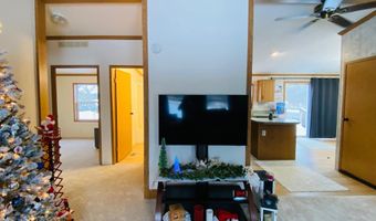 9505 TOWN HALL Rd, Amherst Junction, WI 54407