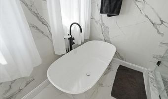1264 Central Ave, Johnston, RI 02919