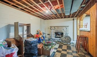 357 Maplewood Dr, Alliance, OH 44601