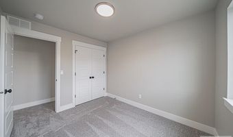 5590 Trueman St C, Chubbuck, ID 83202