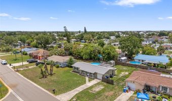 6324 FLORIDA Cir W, Apollo Beach, FL 33572