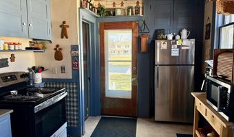 1609 Saint Clair River Dr, Algonac, MI 48001