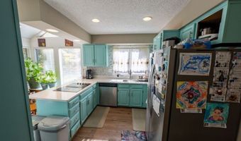 13 Village Way E7, Alloway, NJ 07462