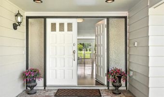 6828 Fairfield Dr, Santa Rosa, CA 95409