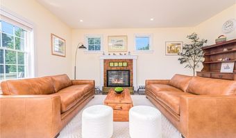 953 Fort Getty Rd, Jamestown, RI 02835