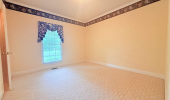 1014 Crestwood Dr, Albertville, AL 35950