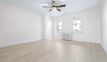 1019 Pine St, Ambridge, PA 15003