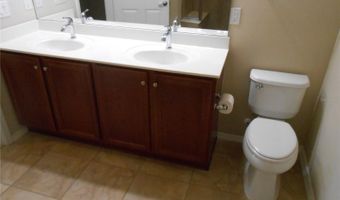 344 MYSTIC FALLS Dr, Apollo Beach, FL 33572